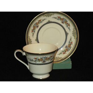 Minton Stanwood Gold Trim Teacup Cup & Saucer‎ Set (s)